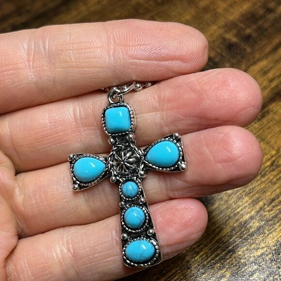 Turquoise Decor Cross Charm Necklace - Picture 6 of 9